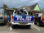 Feriyadi-bersama-seorang-rekannya-menabrak-bagian-belakang-mobil-pikap.jpg