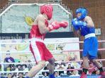 Final-tinju-Kelas-67-kg-antara-atlet-kalsel-biru-melawan-Banten-pada-Pra-Popnas-31102022.jpg