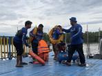 Foto-S-Operasi-pencarian-korban-kecelakaan-kapal-kelotok-ditutup.jpg