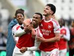 Gabriel-menjadi-pahlawan-bagi-Arsenal-di-St-James-Park-saat-Arsenal-kalahkan-Newcastle.jpg