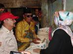 Gubernur-Kalsel-Sahbirin-Noor-saat-turun-memantau-ketersediaan-bahan-pokok.jpg
