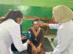 KERACUNAN-DI-CISARUA-Siswa-yang-mendapatkan-pesd.jpg
