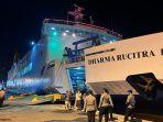 KM-Dharma-Rucitra-I-yang-baru-saja-sandar-di-Pelabuhan-Trisakti-Banjarmasin.jpg