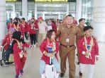 KaDispora-Kalsel-Hermansyah-bersama-atlet-NPC-Senin-12062023.jpg