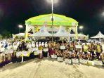 Kafilah-MTQ-Kabupaten-Batola-berfoto-bersama-saat-mengikuti-MTQ-Nasional-di-Tapin.jpg