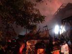 Kebakaran-di-Jalan-RTA-Milono-Palangkaraya-nyaris-ikut-222.jpg