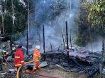 Kebakaran-meludeskan-satu-rumah-Warga-di-Desa-Batang-Kulur-Kanan-HSS.jpg