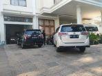 Kediaman-pribadi-Mentan-Syahrul-Yasin-Limpo-di-Jalan-Pelita-Raya-Makassar-yang-digeledah-KPK.jpg