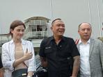 Kimberly-Ryder-bersama-John-LBF-ditemui-di-kawasan-TB-Simatupang.jpg