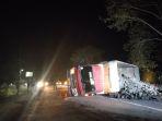Kondisi-truk-bermuatan-batubara-yang-terbalik-di-Jalan-Walangsi-Kapar-HST1.jpg