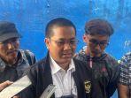 banjarmasin/Kuasa-hukum-keluarga-korban-Muhammad-Pazri-beri-keterangan3.jpg