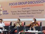 M-Rifqinizamy-Karsayuda-menjadi-pembicara-FGD-PT-Ambapers.jpg