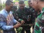 Mendukung-program-penghijauan-Prajurit-Kodim-1001_HSU-BLG-belajar-pembibitan.jpg
