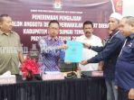 Menjelang-Pemilu-2024-Partai-Nasdem-serahkan-berkas-bakal-caleg-di-Kantor-KPU-HST-Kamis-11052203.jpg