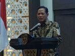 Menteri-LH-Hanif-Faisol-Nurofiq-saat-memberikan-arahan-penanganan-sampah-di-Banjarmasin.jpg