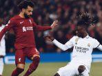 Mohamed-Salah-dan-Eduardo-Camavinga-Liverpool-vs-Real-Madrid.jpg