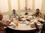 Momen-makan-siang-Presiden-Jokowi-bersama-tiga-Capres-Peserta-Pilpres-2024.jpg