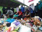 Warga Banjarmasin Diajari Pemilahan Sampah oleh Asobsi di TPS3R Sungai Lulut, Ini Tujuannya