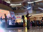 PENARI-Sanggar-ABG-Politala-tampil-memukau-di-main-atrium-Q-Mall-Banjarbaru1.jpg