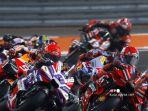 Para-pebalap-berkompetisi-di-awal-balapan-Tissot-Sprint-jelang-Grand-Prix-Moto-GP-Qatar.jpg