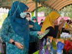 Pasar-murah-di-Balangan-lanngsung-ludes.jpg