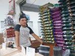 Pedagang-beras-di-Pasar-Bauntung-Banjarbaru-3.jpg