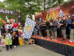 Pelepasan-peserta-Fun-Walk-KPU-Kota-Banjarmasin.jpg