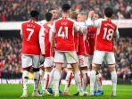 Pemain-Arsenal-merayakan-gol-dalam-laga-Liga-inggris-8-Juli.jpg