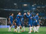 Pemain-Chelsea-berkumpul-merayakan-gol-dalam-suatu-laga-9-November.jpg