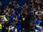 Pemain-Chelsea-merayakan-gol-di-liga-inggris.jpg