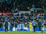 Pemain-Manchester-City-menyapa-fans-setelah-laga-Liga-Inggris.jpg