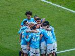 Pemain-Manchester-City-merayaan-gol-bagi-timnya-di-laga-Liga-Inggris-11-Juli-2025.jpg