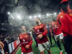 Pemain-Manchester-United-melakukan-selebrasi-usal-laga-Liga-Inggris.jpg