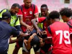 Pemain-Persipura-intermezo.jpg