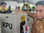 Pemungutan-dan-penghitungan-surat-suara-di-Banjarmasin1.jpg
