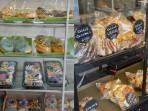 Penampakan-produk-di-toko-roti-Aurel-Bakery.jpg