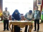 Penandatanganan-Perjanjian-Kerjasama-Program-Bunga-Numasera1.jpg