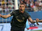 Penyerang-Paris-Saint-Germain-Kylian-Mbappe-Tengah.jpg