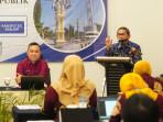 Pj-Sekda-Kabupaten-Banjar-H-Ikhwansyah-saat-membuka-Bimbingan-Teknis-Bimtek-BLUD.jpg