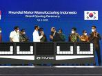 Presiden-Joko-Widodo-meresmikan-pabrik-mobil-listrik-pertama-di-Indonesia-Kamis-17032022.jpg