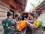 Proses-evakuasi-mayat-ditemukan-gantung-diri-di-Kelurahan-MabuunTabalong-Kalsel.jpg