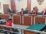 Rahmat-Hidayat-saat-menjalani-sidang-pembacaan-tuntutan-judol.jpg