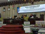 Rapat-Paripurna-DPRD-tentang-jawaban-eksekutif-terhadap-pandangan-umum-fraksi-fraksi-DPRD.jpg