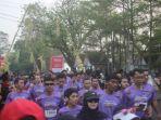 Ribuan-pelari-saat-start-Bank-Jateng-Friendship-Run-5km-Banjarmasin1.jpg