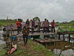 Rumah-warga-terdampak-puting-beliung-di-Desa-Cahaya-Baru.jpg