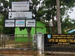 SDN-1-Telaga-terletak-di-tepi-jalan-poros-arah-ke-Pantai-Takisung.jpg
