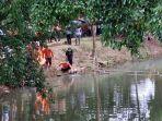 SUASANA-di-lokasi-penemuan-mayat-di-kolam-Taman-Mina-Tirta-Kamis-213-siang1.jpg