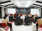 SUASANA-paparan-dan-evaluasi-triwulan-II-kinerja-Pj-Bupati-Tala.jpg