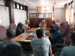 SUASANA-pertemuan-perwakilan-warga-Gunungraja-sadf.jpg