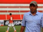 Salahudin-saat-latih-Persiba-Balikpapan.jpg